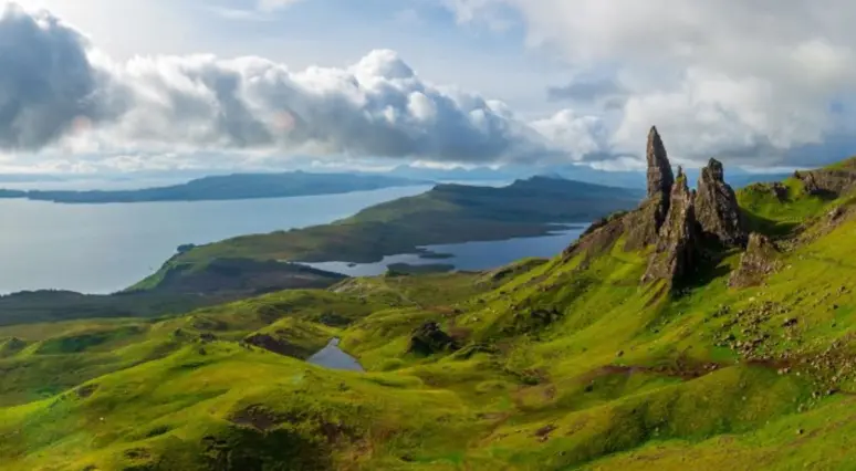 Skotija - vēja šalkās