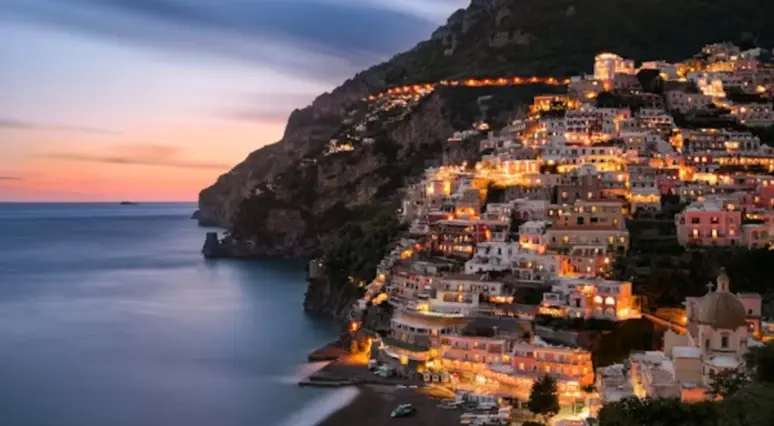 Amalfi krasts. Dzīvot skaisti neaizliegsi