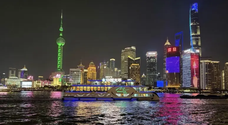 你好中国 jeb sveika, Ķīna!